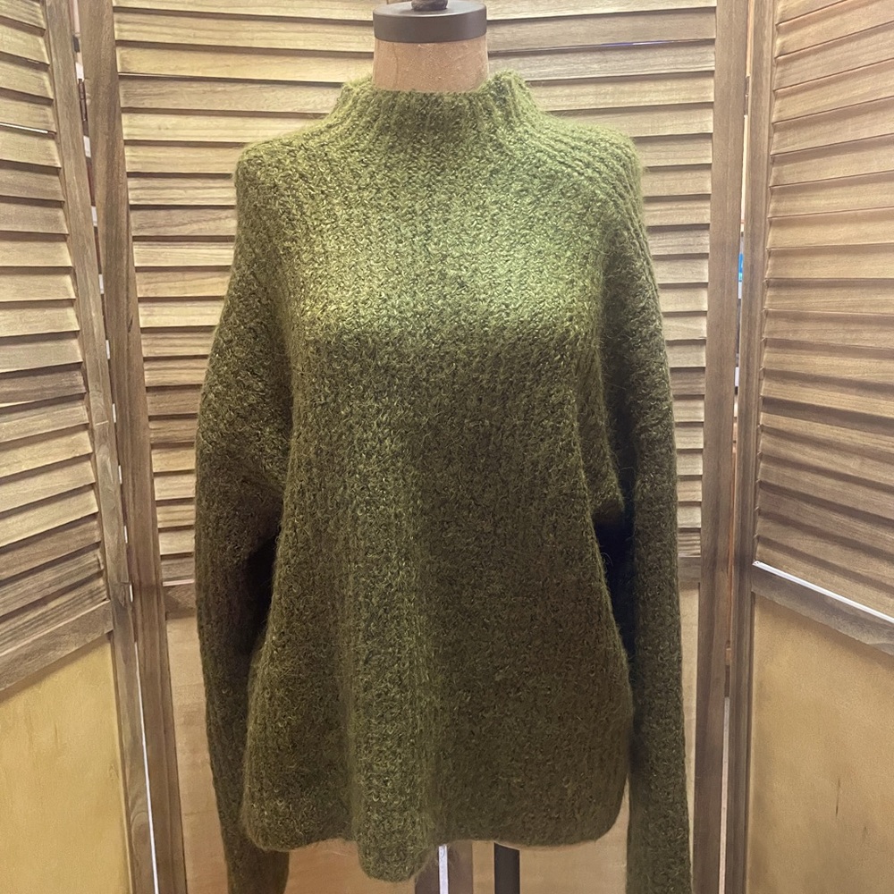 NA-KD Knit Sweater Brand new with tags!